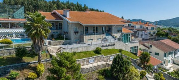 8 bedrooms House in Esporoes, Portugal No. 166357 16