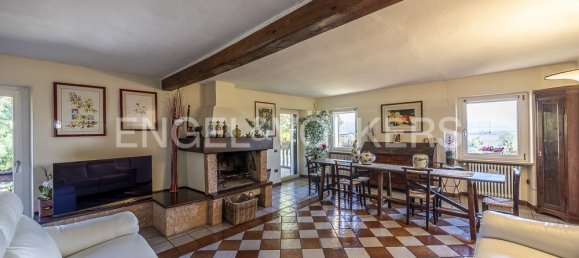 Apartamento de 2 dormitorios en Verona, Italy No. 102135 4