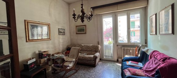 4 bedrooms Apartment in Florence, Italy No. 317257 15