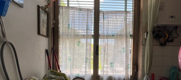 4 bedrooms Apartment in Florence, Italy No. 317257 8