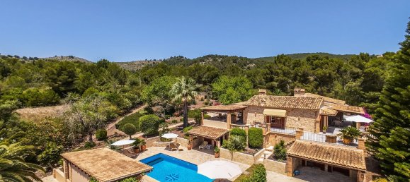 3 bedrooms House in Capdepera, Spain No. 165193 2