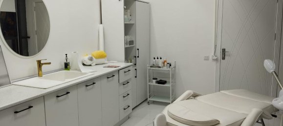 Imóvel comercial de 8 divisões em Baku, Azerbaijan N.º 1111 10