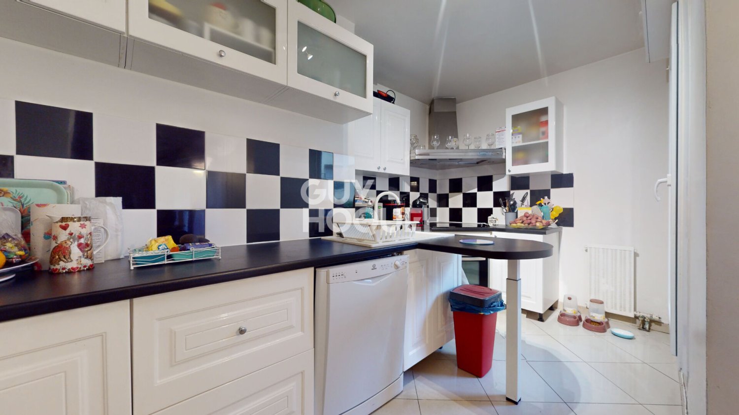 Квартира с 3 спальнями в Эрмон, Франция № 170371