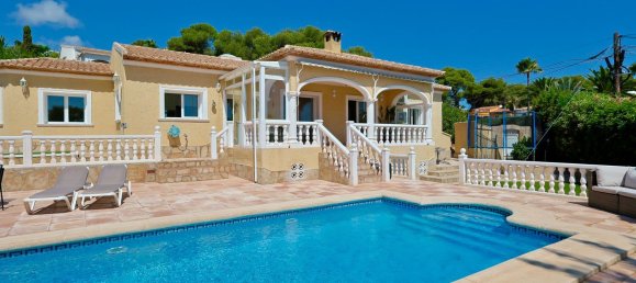 4 bedrooms Villa in Alicante, Spain No. 172746 2