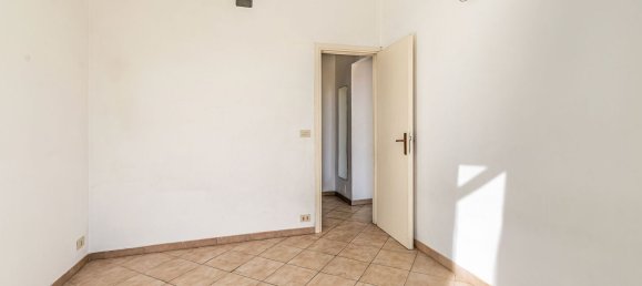 4 rooms Apartment in Turin, Italy No. 12680 18