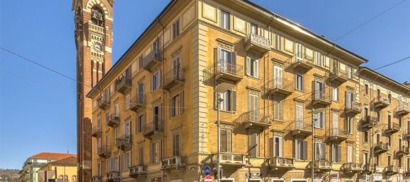 4 rooms Apartment in Turin, Italy No. 12680 24