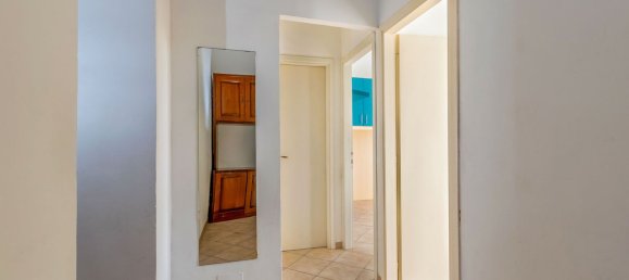 4 rooms Apartment in Turin, Italy No. 12680 19