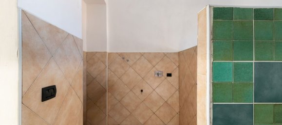 4 rooms Apartment in Turin, Italy No. 12680 13