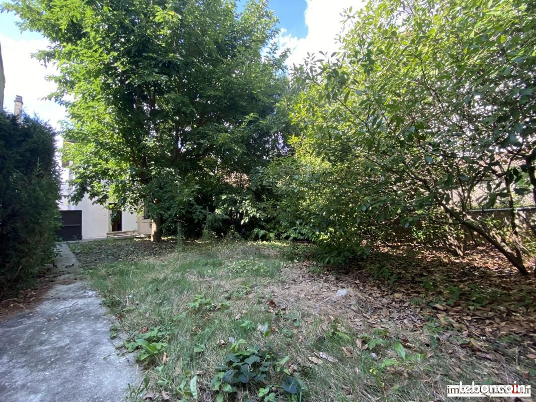 3 Schlafzimmer Haus in Lyon, France, Nr. 317067