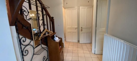 3 Schlafzimmer Haus in Lyon, France, Nr. 317067 10