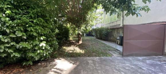 3 Schlafzimmer Haus in Lyon, France, Nr. 317067 4