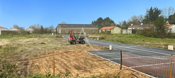 514m² Land in Saint-Jean-de-Monts, France No. 240009 3
