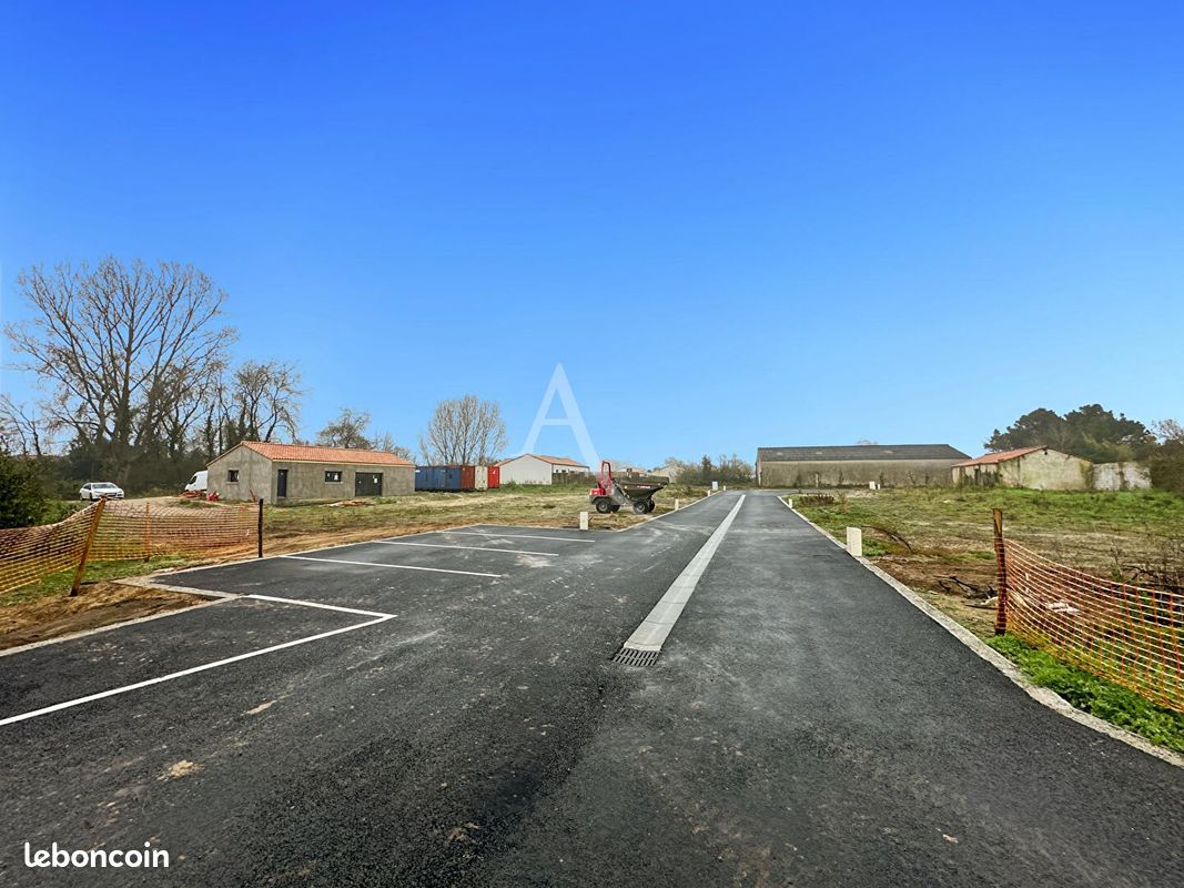 514m² Land in Saint-Jean-de-Monts, France No. 240009