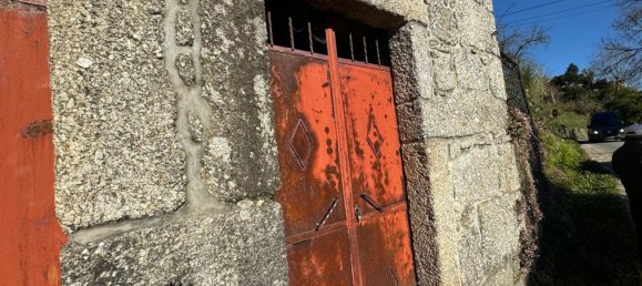 3 bedrooms Castles in Rio Caldo, Portugal No. 164961 20