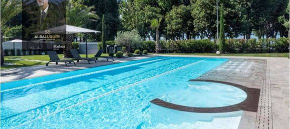 4 غرف نوم فيلا في Sirmione, Italy رقم 124974 32