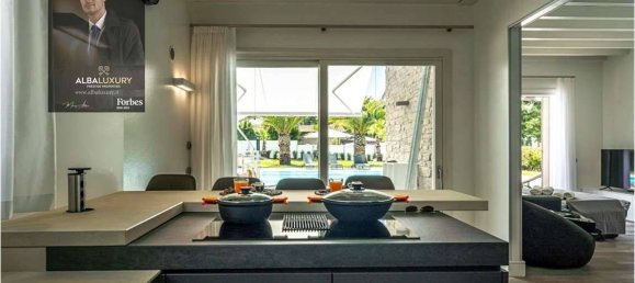 4 غرف نوم فيلا في Sirmione, Italy رقم 124974 16