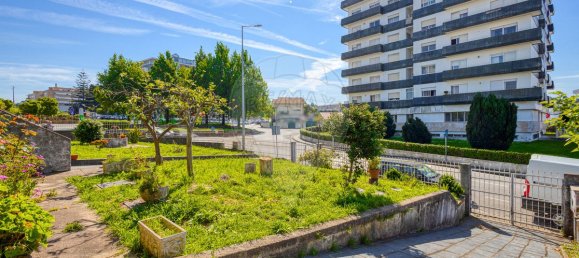 4 Schlafzimmer Haus in Maia, Portugal, Nr. 184198 3