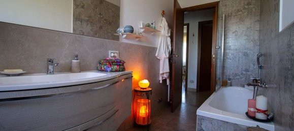 5-Zimmer Wohnung in Grosseto, Italy, Nr. 287659 20