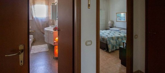 5-Zimmer Wohnung in Grosseto, Italy, Nr. 287659 38