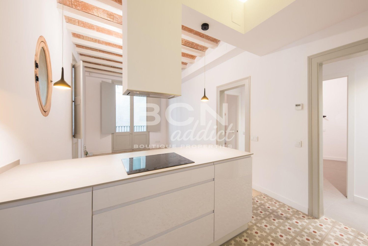 Apartamento T2 em Ciutat Vella, Spain N.º 67908