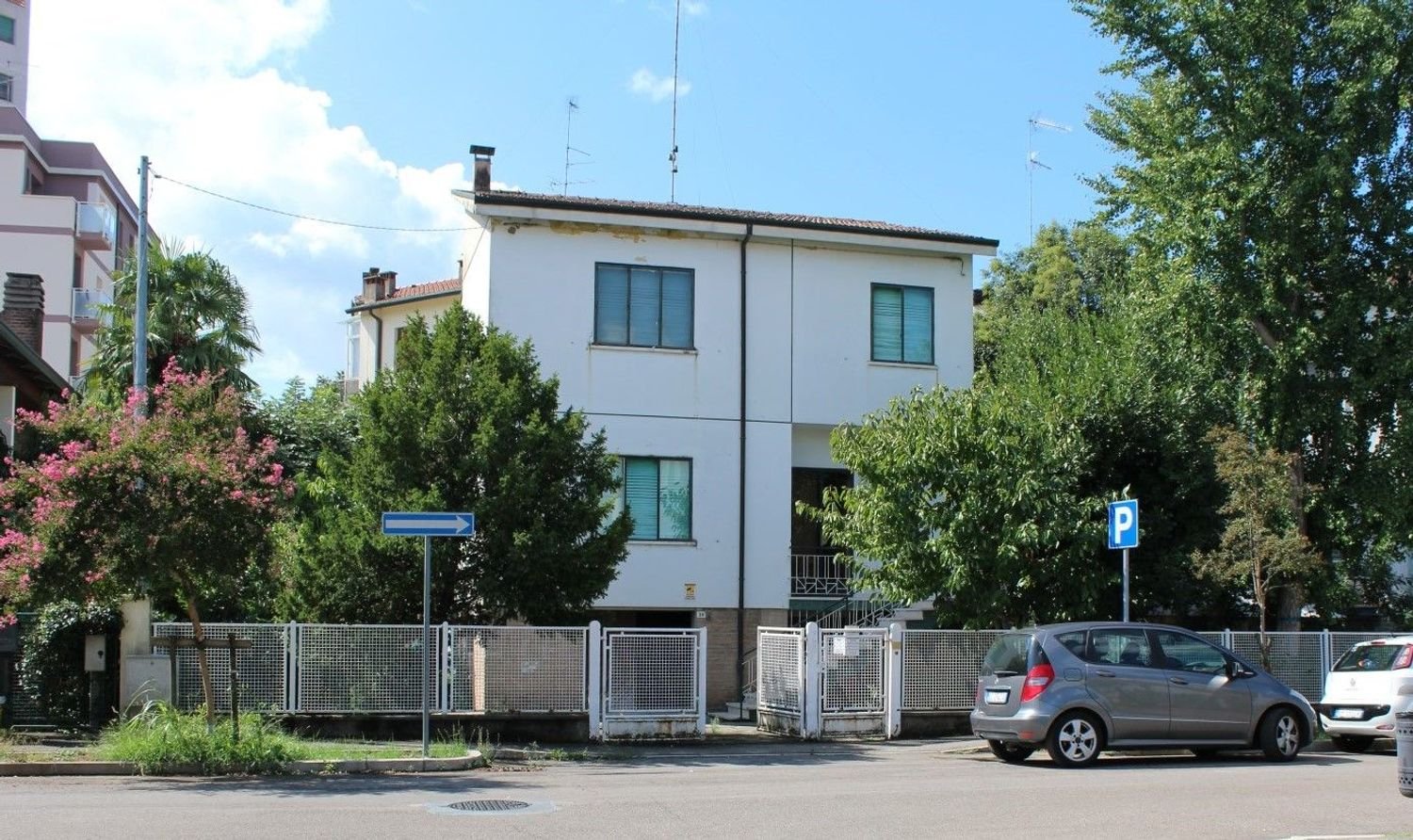 7 rooms Villa in Lugo, Italy No. 149074