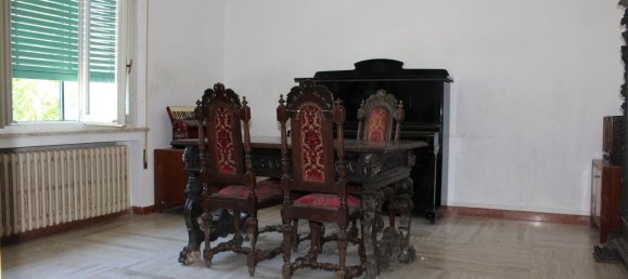 7 rooms Villa in Lugo, Italy No. 149074 6