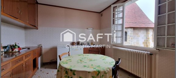 4 bedrooms House in Vierzon, France No. 236352 5