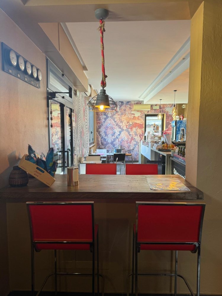 3 rooms Commercial property in Orio Litta, Italy No. 66772