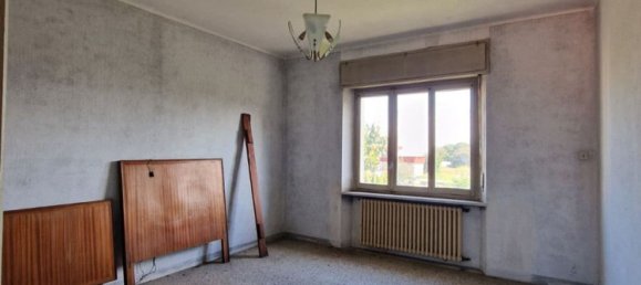 Дом с 5 спальнями в Вилланова Монферрато, Италия № 328113 2