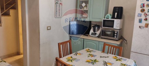 Дом с 3 комнатами в Нойкаттаро, Италия № 167663 3