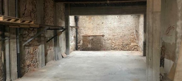 3 rooms Building in Pyrenees-Orientales, France No. 355648 9