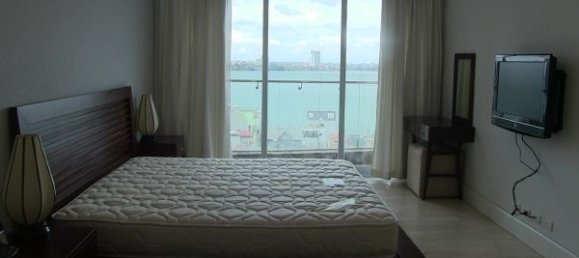 Apartamento de 3 dormitorios en Tay Ho, Vietnam No. 6992 4