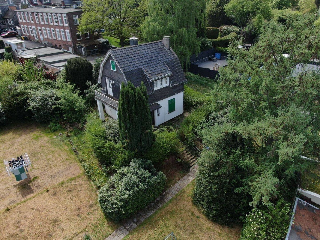 7-salle Maison à Solingen, Germany No. 304823