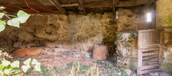 Дом с 5 спальнями в Пенафиел, Португалия № 187357 21