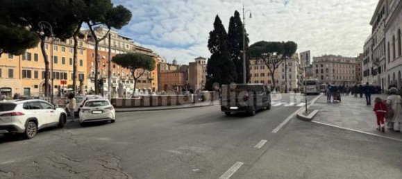 3-salle Propriété commerciale à Rome, Italy No. 287032 15