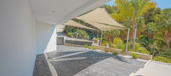 Villa de 4 dormitorios en Alicante, Spain No. 67154 35