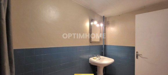 3 bedrooms House in La Chapelle-Hugon, France No. 230025 7