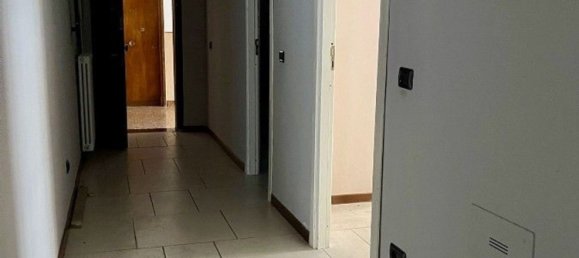 Квартира с 4 спальнями в Реджо Эмилия, Италия № 336210 5