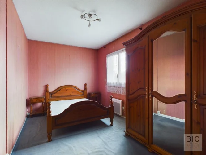 3 bedrooms Apartment in Floirac, France No. 318124