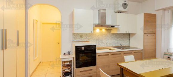 2-salle Appartement à Milan, Italy No. 244476 11