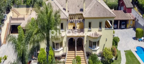 10 bedrooms House in La Quinta, Spain No. 38868 5