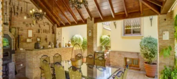 10 bedrooms House in La Quinta, Spain No. 38868 14