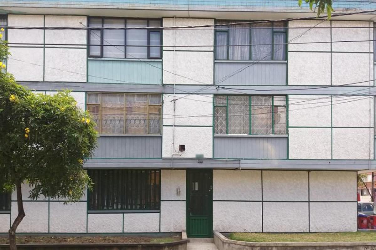 3 bedrooms House in Bogota, Colombia No. 12006