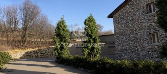 Casa de 11 habitaciónes en Monzambano, Italy No. 234754 13