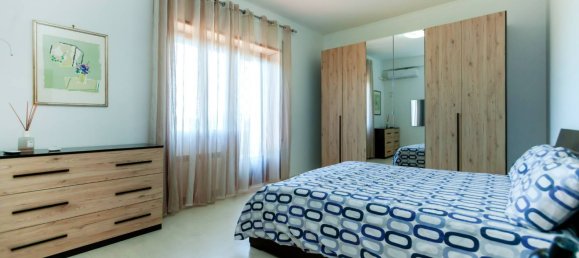 2 Schlafzimmer Wohnung in Rome, Italy, Nr. 272675 10