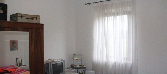 Дом с 14 комнатами в Орвието, Италия № 47385 7