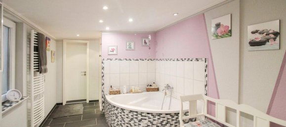 3 bedrooms House in Neumunster, Germany No. 76174 18