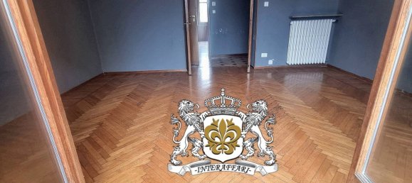 4 rooms Apartment in Cuneo, Italy No. 257956 2