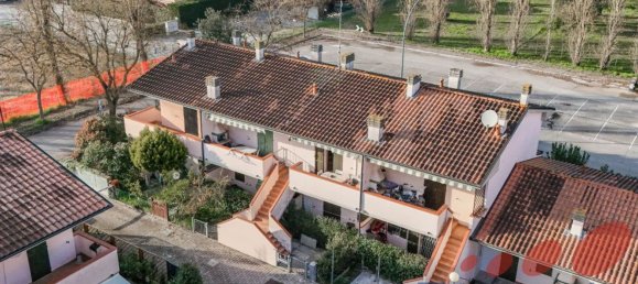 Apartamento de 3 habitaciónes en Ravenna, Italy No. 10527 27