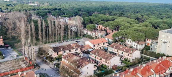 Apartamento de 3 habitaciónes en Ravenna, Italy No. 10527 22